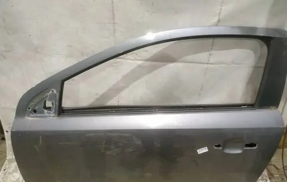 Opel Astra H Front door PILKOS