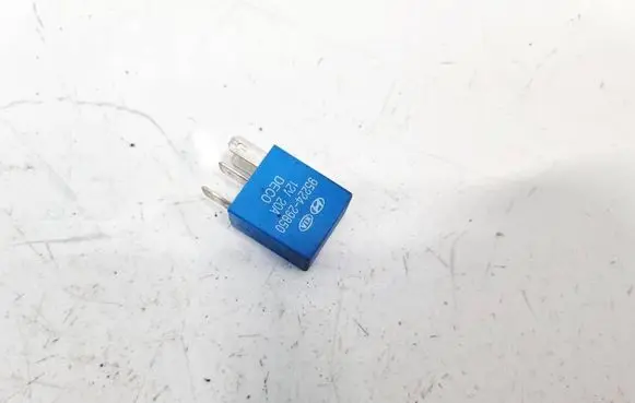 Hyundai Santa Fe Other relay 9522429850 95224-29850