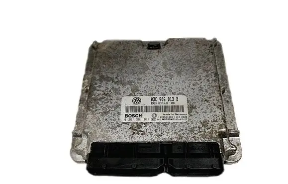Volkswagen Polo Engine control unit/module 03C906013B