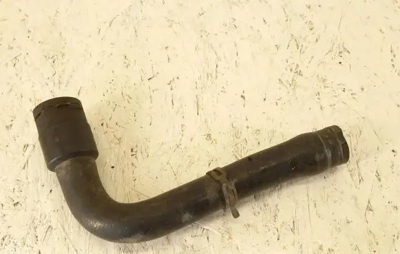 Audi A4 S4 B5 8D Engine coolant pipe/hose 8D0121101K