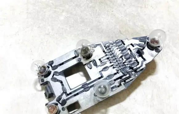 Peugeot 306 Tail light bulb cover holder
