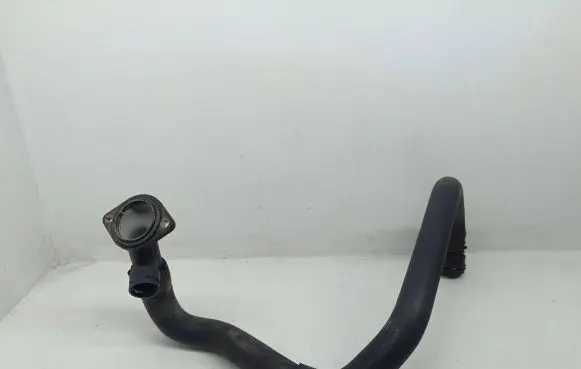 Skoda Octavia Mk2 (1Z) Engine coolant pipe/hose 03L121121A 03G121121D