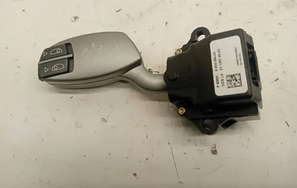 BMW 7 E65 E66 Indicator stalk 695998403