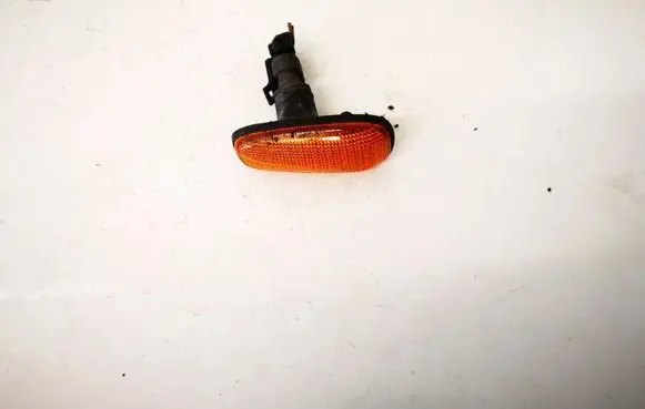 Opel Astra G Front fender indicator light 90560403