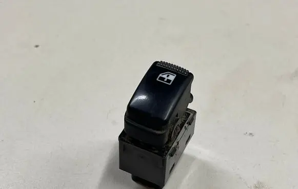 KIA Sorento Electric window control switch 021227