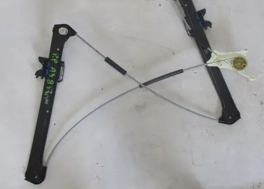 Audi A3 S3 8V Front door window regulator with motor