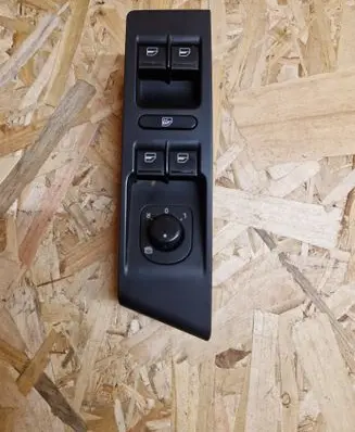 Volkswagen PASSAT B7 Electric window control switch 3AB857857A
