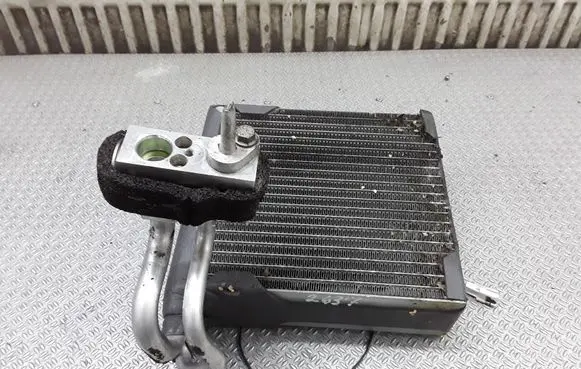 Nissan Note (E11) Air conditioning (A/C) radiator (interior) 