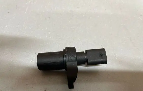 BMW 3 F30 F35 F31 Camshaft speed sensor 7803093