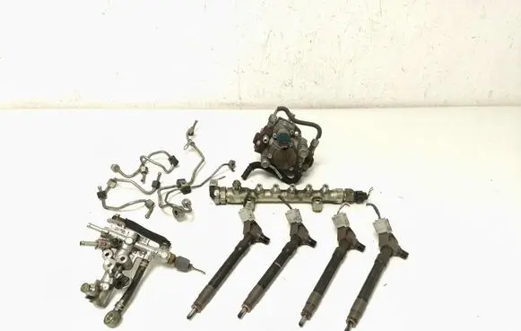 Mazda 6 Fuel injection system set SH0113800D