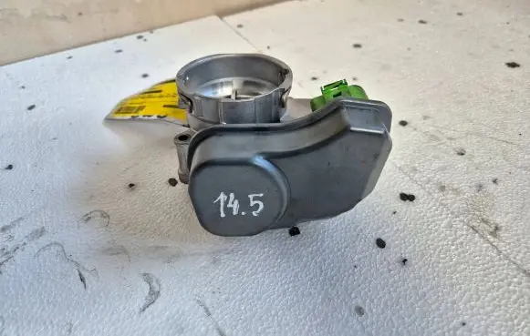 Volkswagen PASSAT B6 Electric throttle body valve 03G128063R