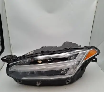 Volvo XC90 Headlight/headlamp 31656986