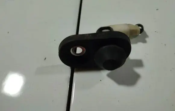 Toyota Corolla Verso AR10 Front door sensor coupe 