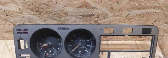 Volkswagen Golf I Speedometer (instrument cluster) 171919033J