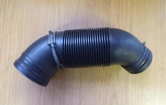 Seat Alhambra (Mk2) Air intake hose/pipe 7M3129627C VD1128
