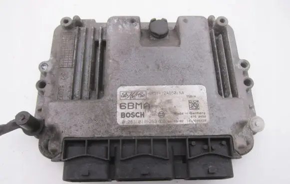 Ford Focus Engine control unit/module 0281011263