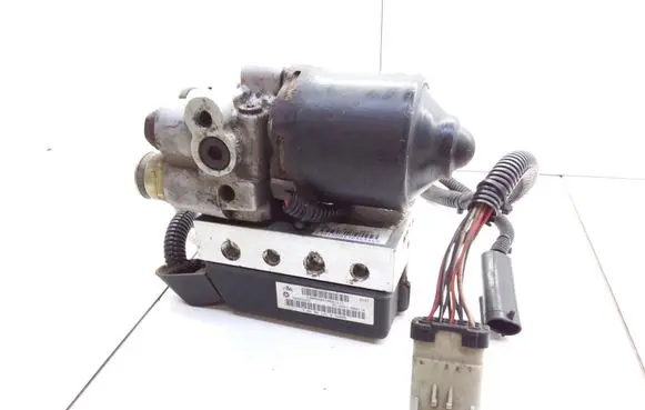 Chrysler Voyager ABS Pump 04683332 61143588