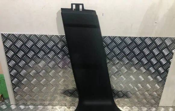 BMW 5 F10 F11 (B) pillar trim (bottom) 52107010