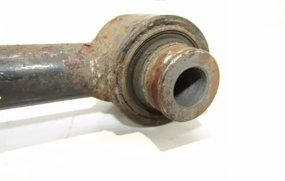 Rear upper control arm/wishbone