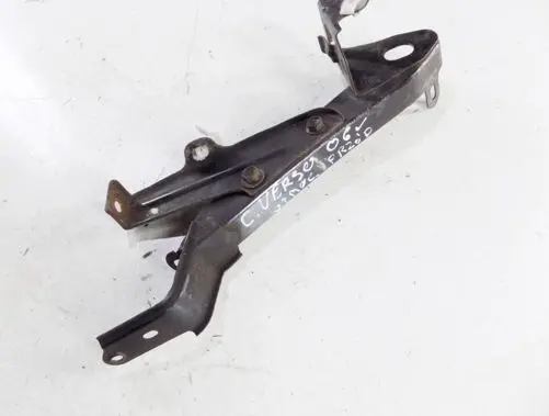 Toyota Corolla Verso AR10 Front bumper mounting bracket