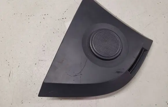 Side speaker trim/cover