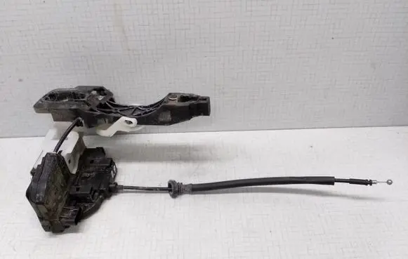 KIA Ceed Front door lock