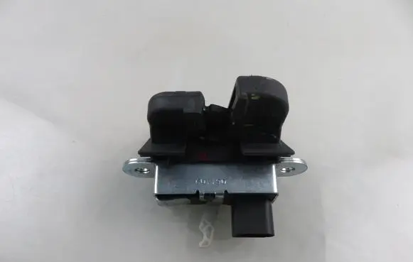 Seat Ibiza IV (6J,6P) Tailgate/trunk/boot lock/catch/latch 6J4827505
