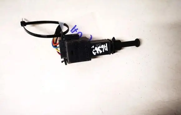 Volkswagen Golf IV Brake pedal sensor switch 1j0945511a