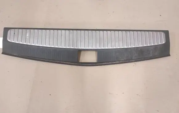 Opel Astra J Trunk/boot sill cover protection 322225228 13261725 13261812