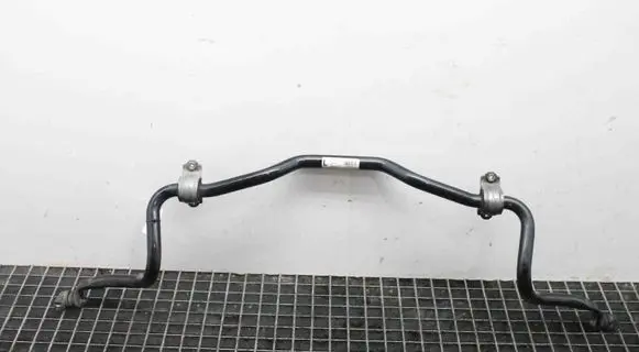 Volvo XC40 Front anti-roll bar/sway bar 32281624