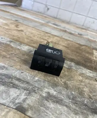 Skoda Octavia Mk1 (1U) Seat heating switch 1U0963563B
