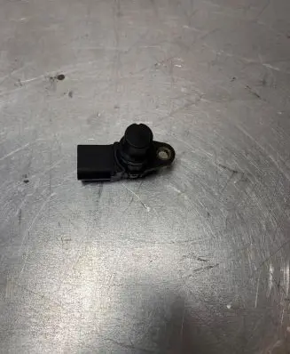 Volkswagen Golf Plus Camshaft position sensor 036907601 602145