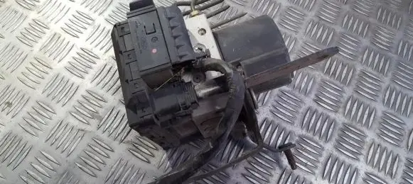 Ford Escort ABS Pump 96fb2c013aa
