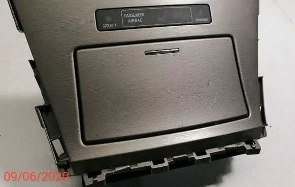 Toyota Avensis T270 Car ashtray 8395005010