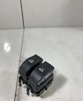 Renault Trafic II (X83) Electric window control switch 057320B