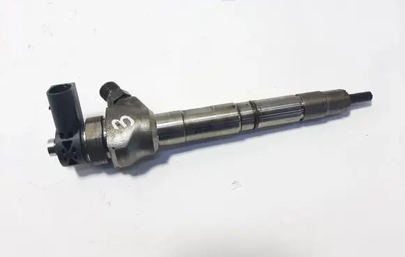 Skoda Superb B8 (3V) Fuel injector 04L130277AD