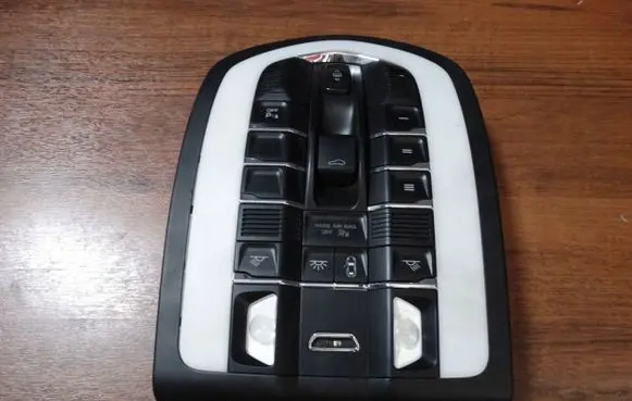 Porsche Cayenne (9Y0 9Y3) Other switches/knobs/shifts 7PP959551GE