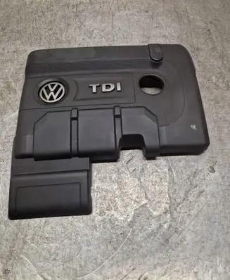 Volkswagen Polo V 6R Engine cover (trim) 04B103925E