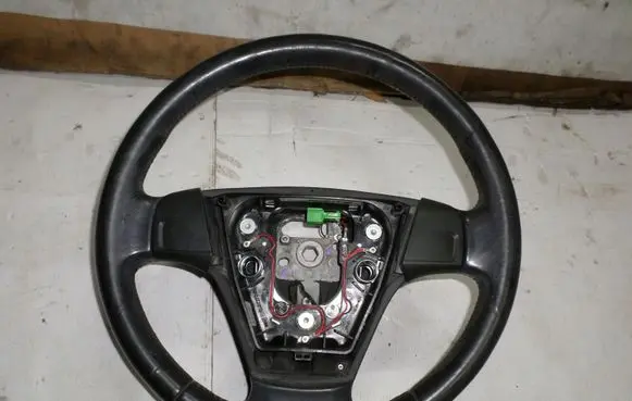 Volvo S40 Steering wheel