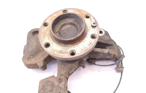 Volkswagen Crafter Front wheel hub A906332