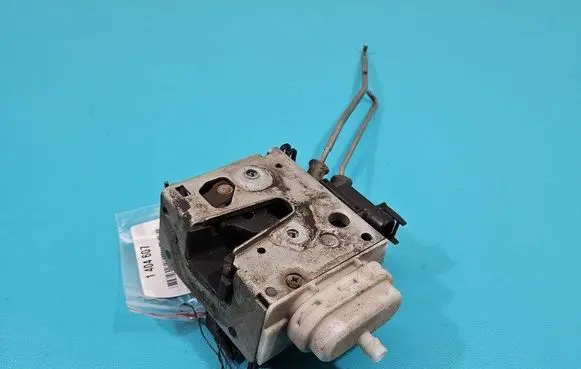 Audi A4 S4 B5 8D Front door lock 8D1837015A IMPRK1404607