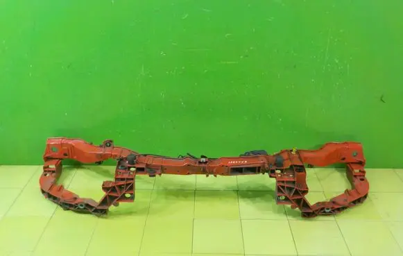 Ford Focus Radiator support slam panel 
