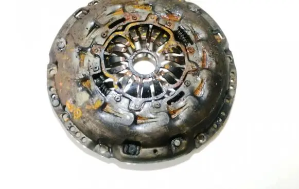 Toyota Corolla Verso AR10 Pressure plate 
