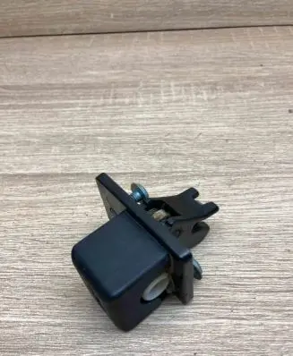 Mercedes-Benz S W220 Tailgate/trunk/boot lock/catch/latch A2207500484
