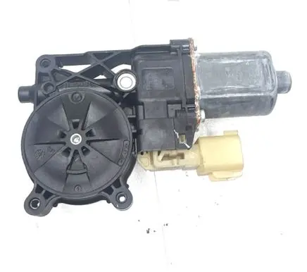 Ford Fusion II Front door window regulator motor DS73F23201BD C11226101