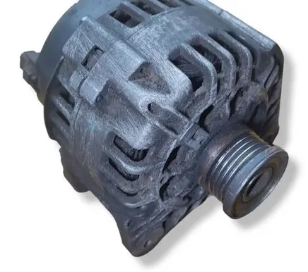 Renault Megane II Generator/alternator 8200290217 2542817B 304000205