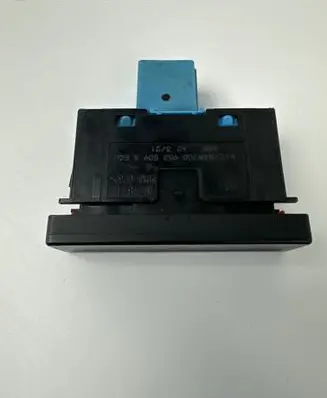 Volkswagen T-Roc Hazard light switch M74841 1C0953509A