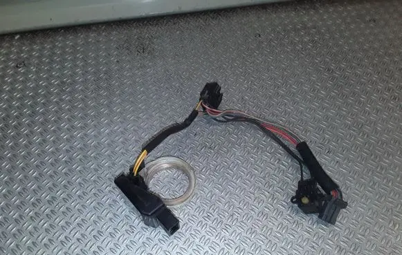 Mitsubishi Endeavor Immobiliser reader (aerial) MR583192