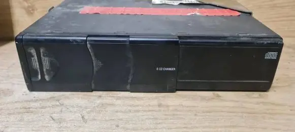 BMW 5 E39 CD/DVD changer 65126908948