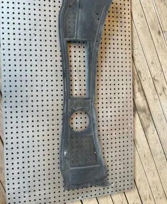 Audi A6 S6 C5 4B Wiper trim 4B1819417B